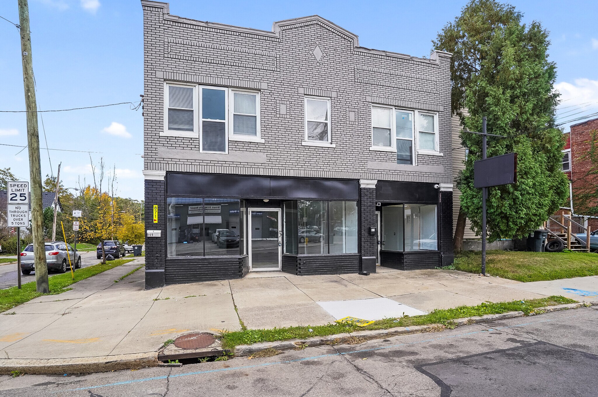 871-873 Brown St, Akron, OH for Sale
