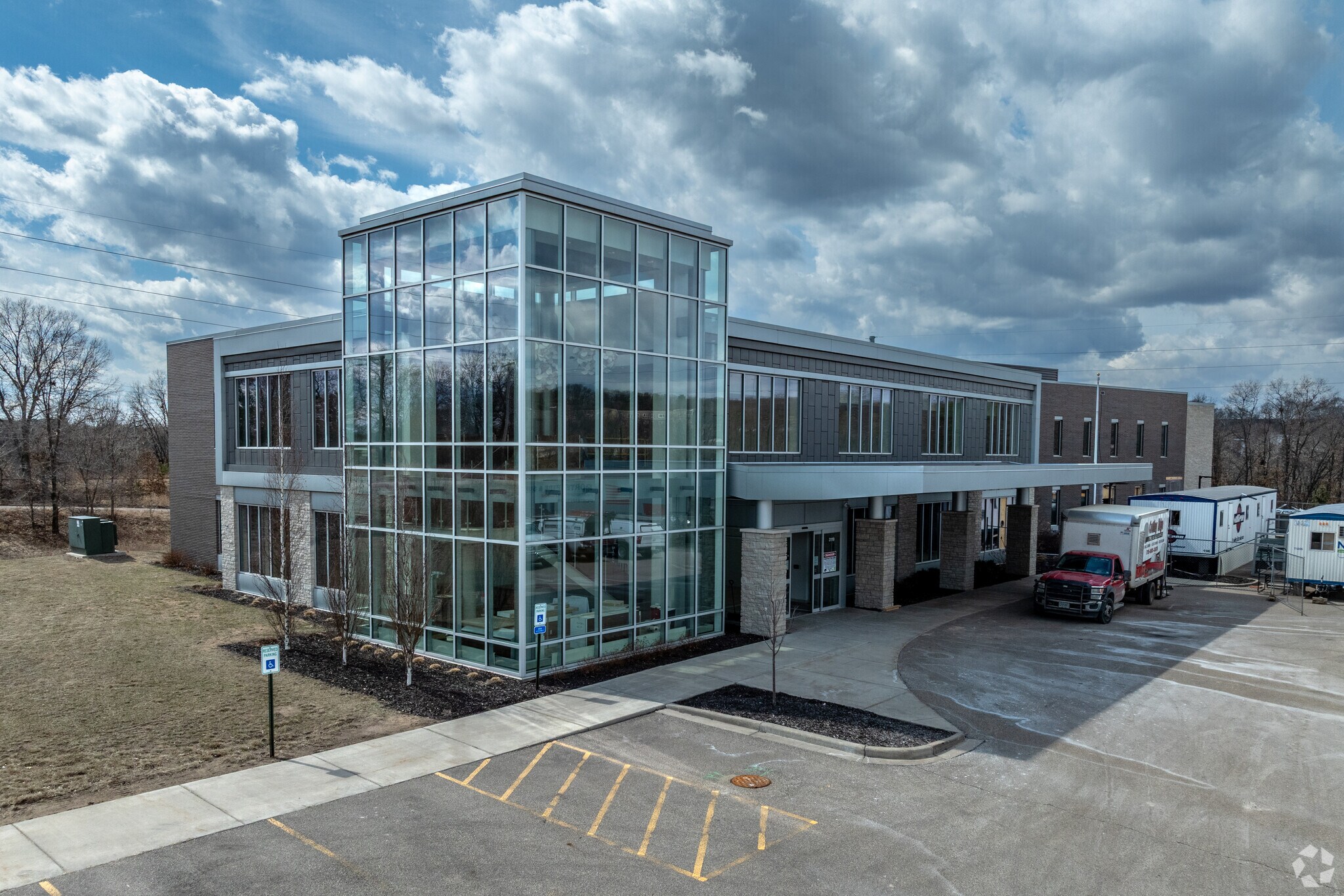 3119 Woodman Dr, Altoona, WI for Rent