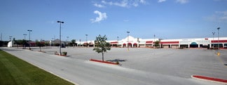 Milwaukee, WI Retail - 8615-8665 W Brown Deer Rd