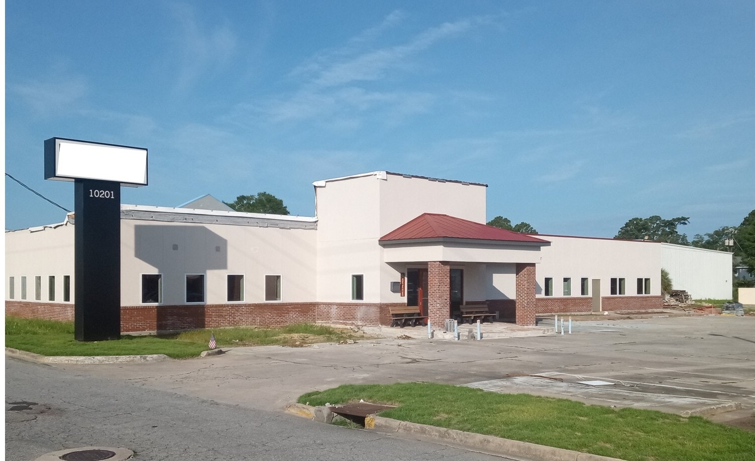 10201 Abercorn St, Savannah, GA for Rent
