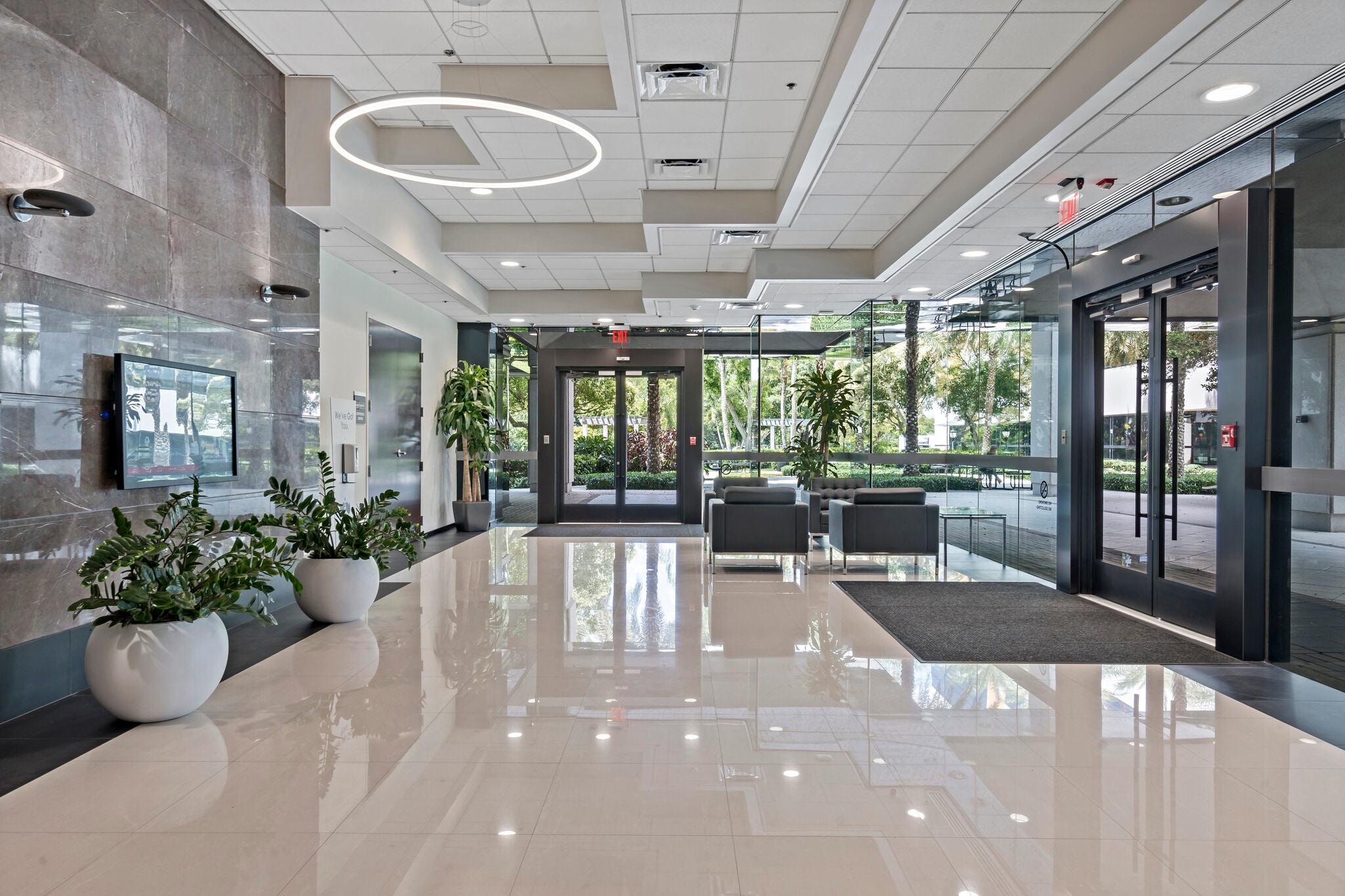 3450 Lakeside Dr, Miramar, FL for Rent