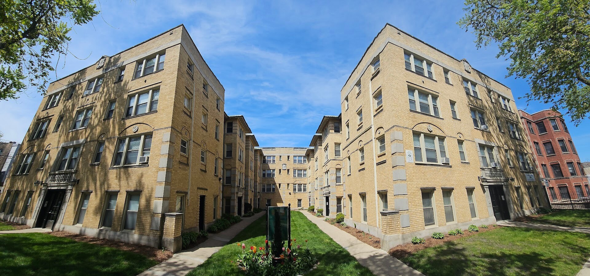 7516-7524 N Seeley Ave, Chicago, IL for Sale