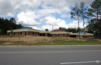 6400 Lee Hwy  