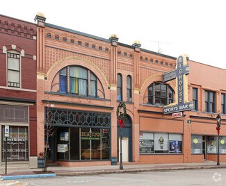 508-512 E Midland St  