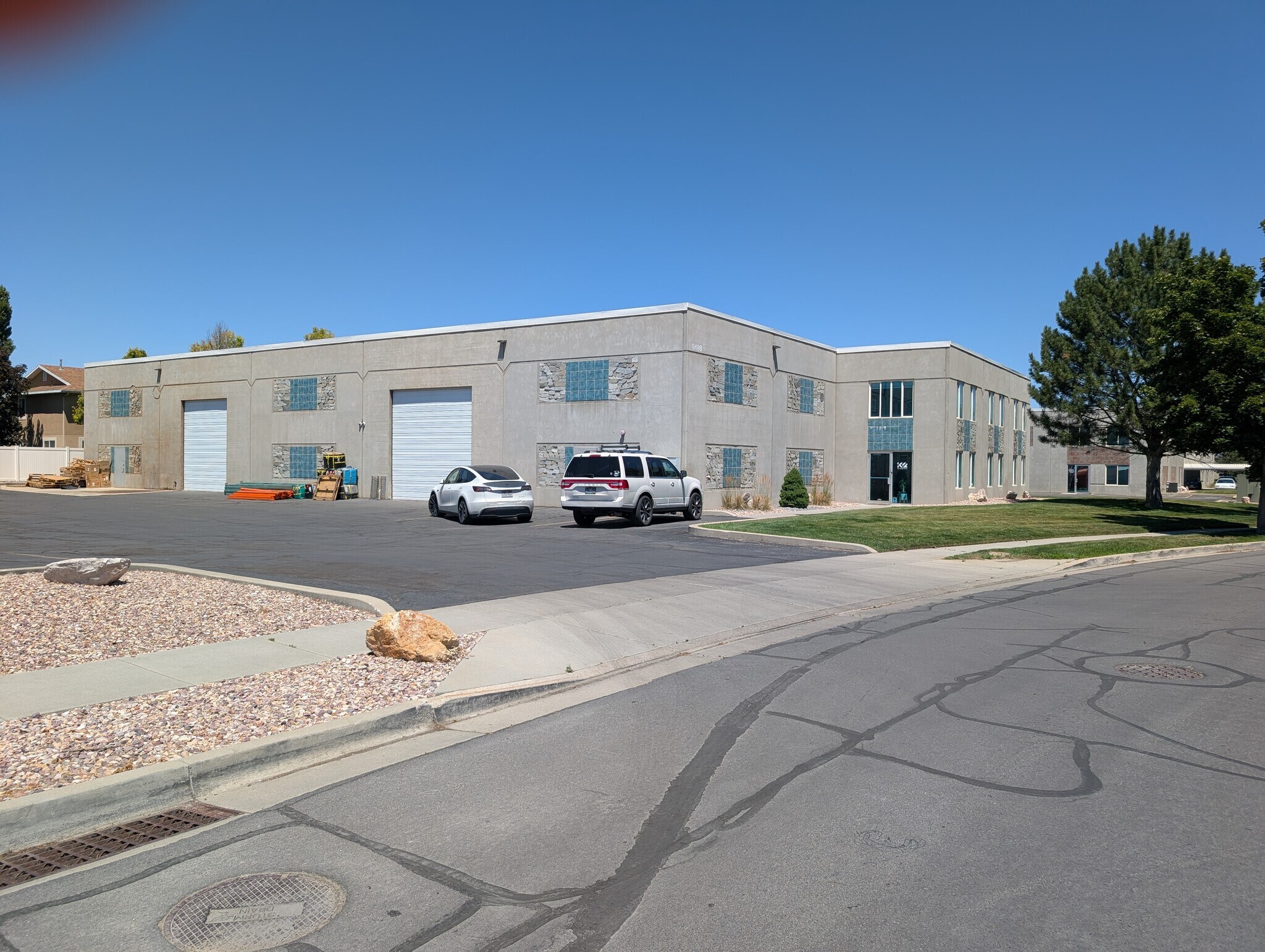9498 S 670 W, Sandy, UT for Rent