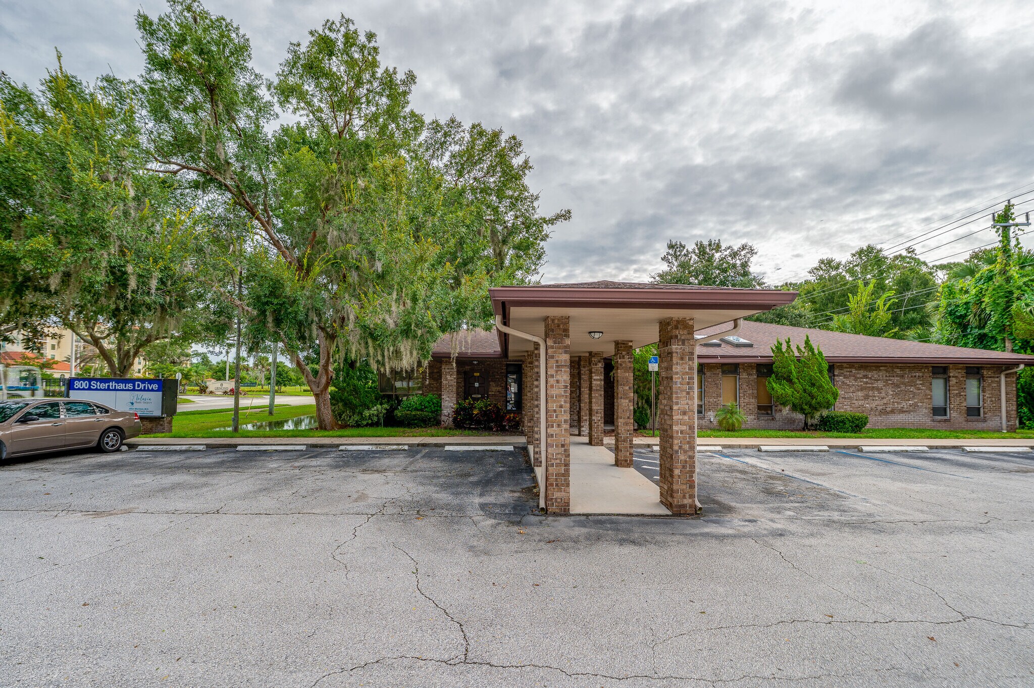 800 Sterthaus Dr, Ormond Beach, FL for Sale