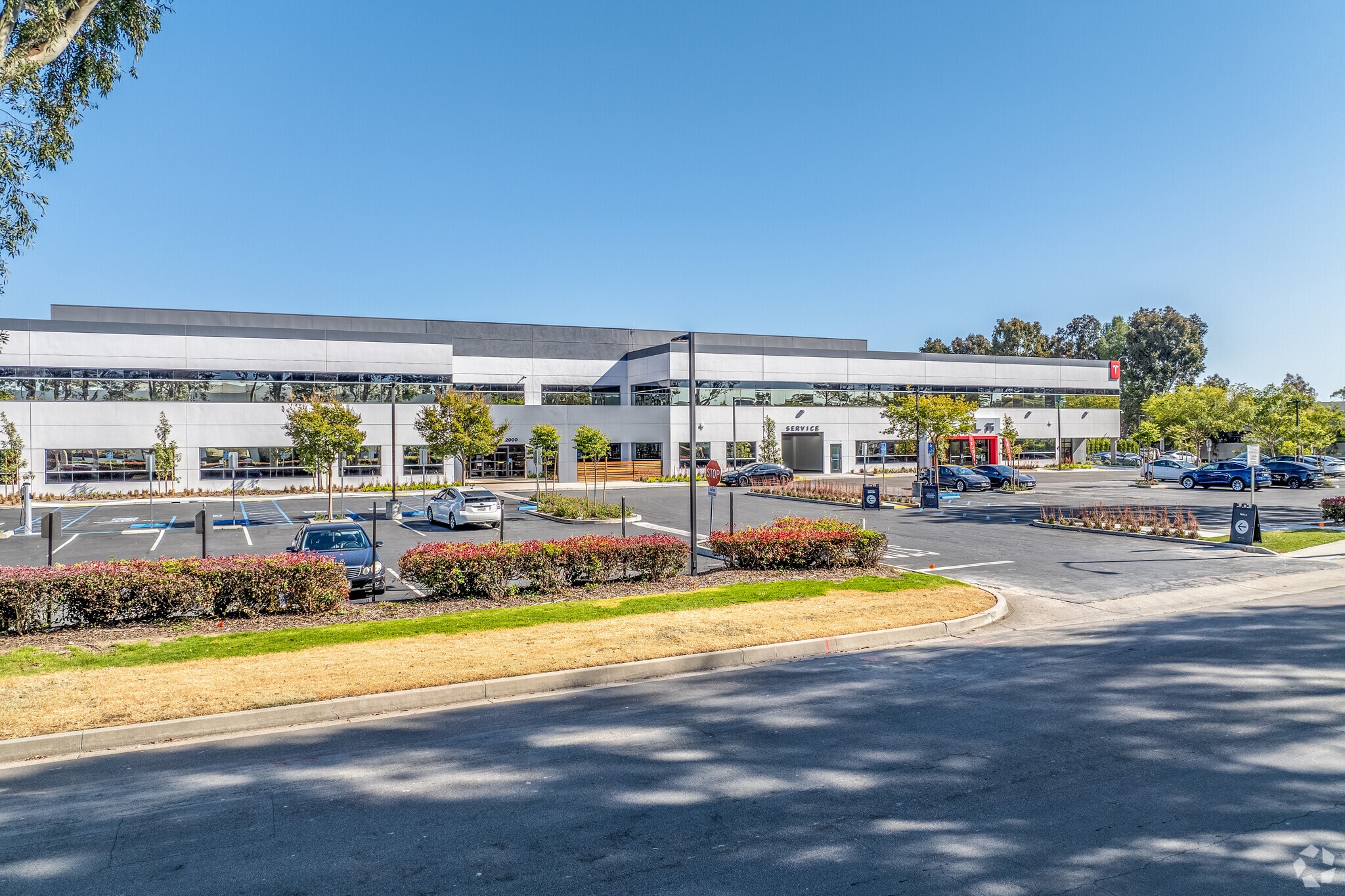 2000 Corporate Center Dr, Thousand Oaks, CA for Sale