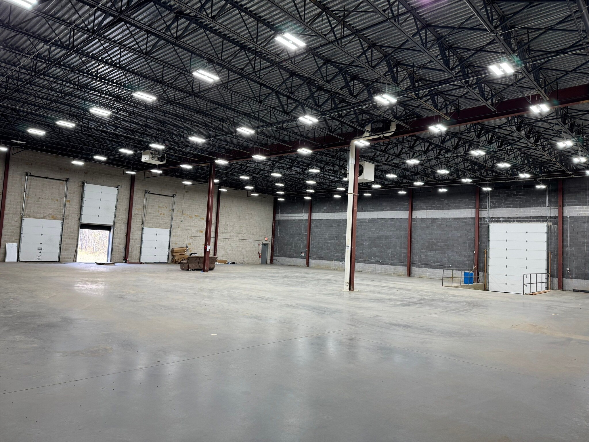 700 Business Park Dr, Freehold, NJ for Rent