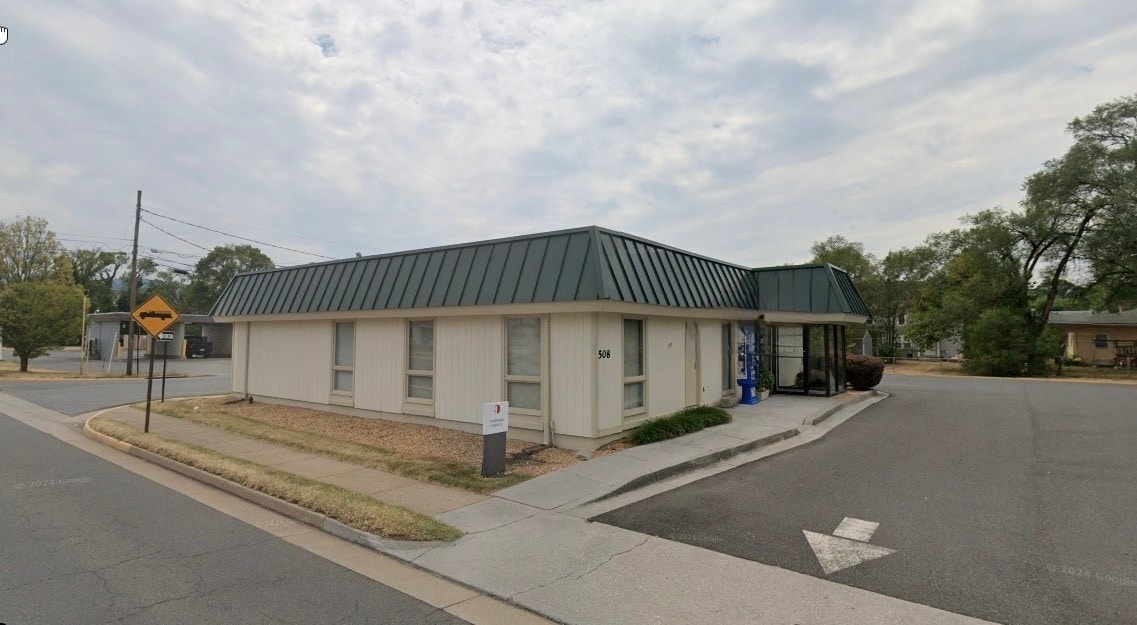 508 N Commerce Ave, Front Royal, VA for Sale