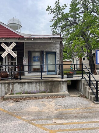 Coldspring, TX Storefront Retail/Office - FM 1514