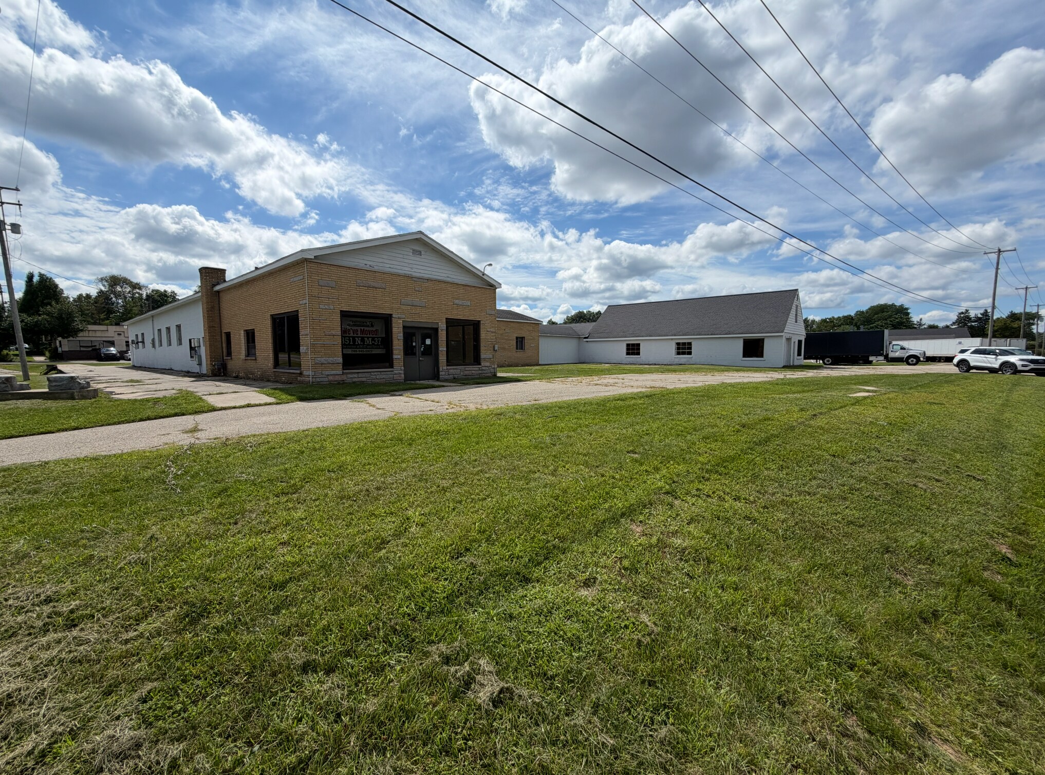 1065 W Green St, Hastings, MI for Rent
