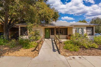 Ojai, CA Office/Residential - 302 N Montgomery St