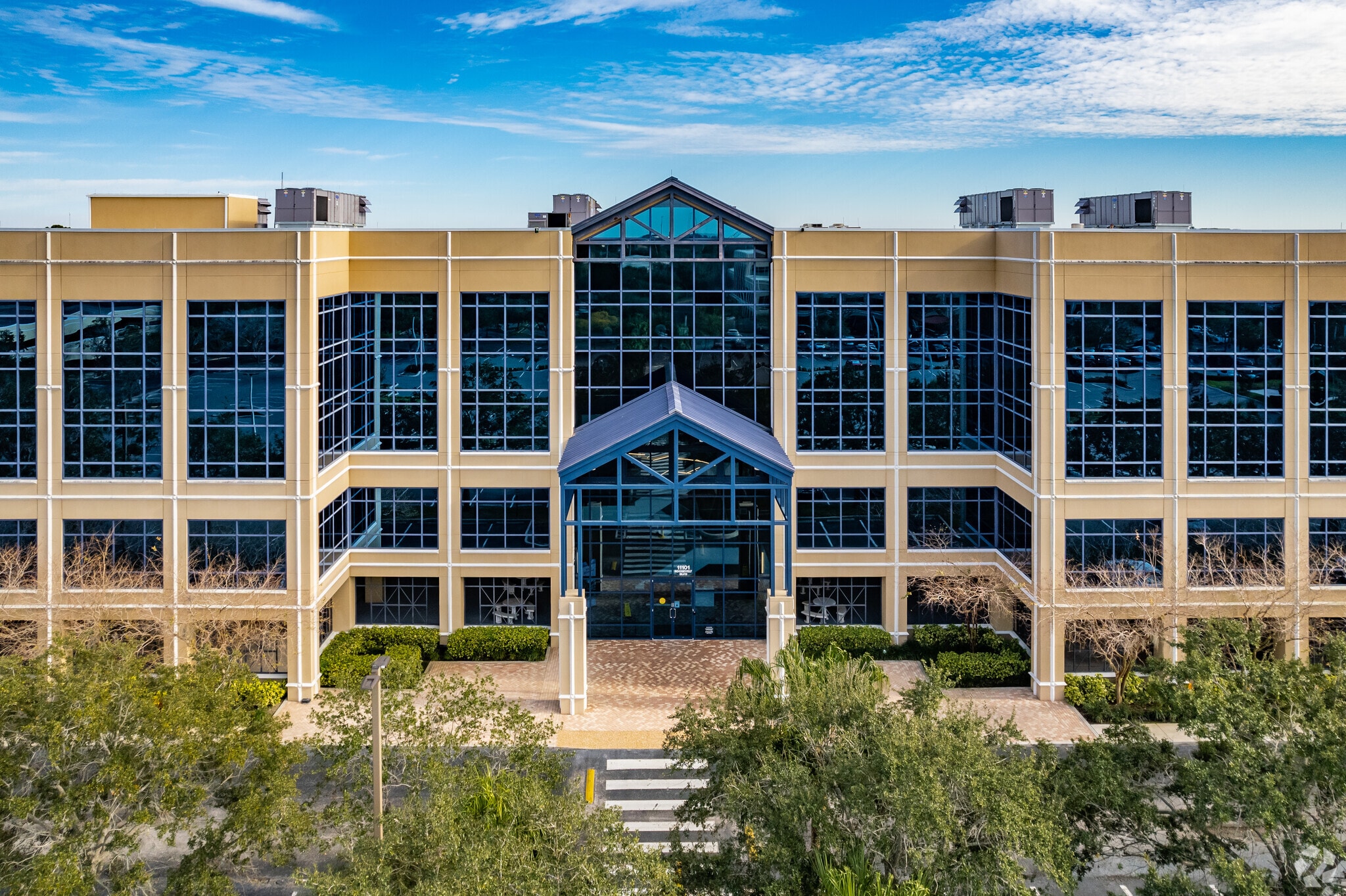 11101 Roosevelt Blvd N Saint Petersburg, FL 33716 Office Property for
