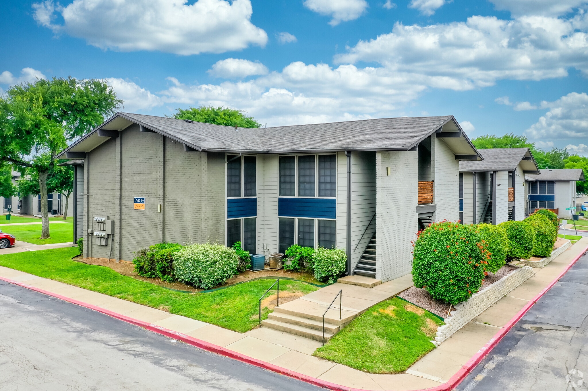 2420 E Abram St, Arlington, TX for Sale
