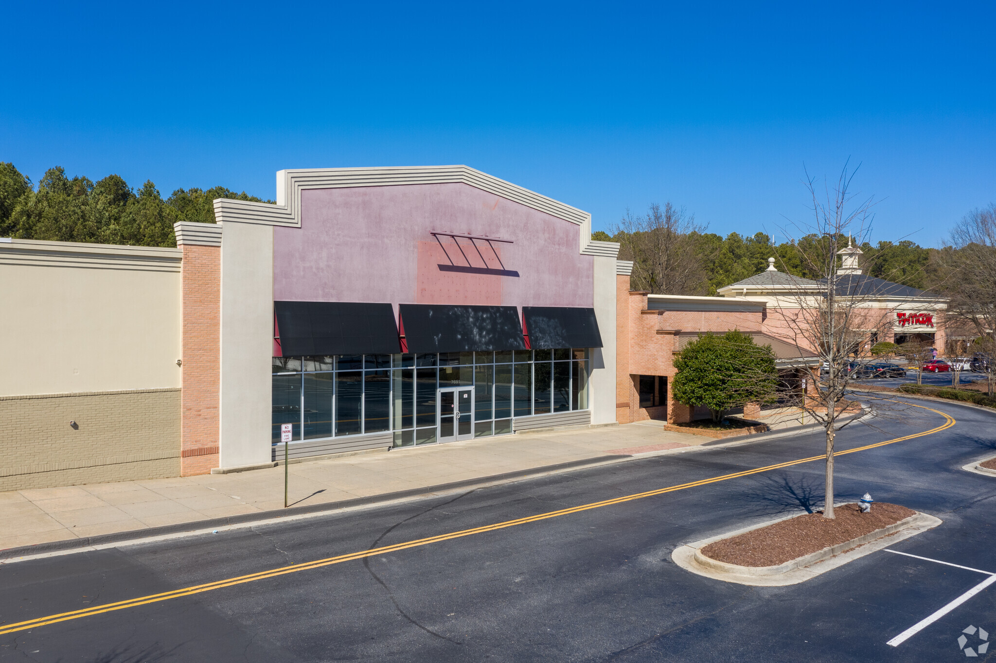 7691 N Point Pky, Alpharetta, GA for Rent