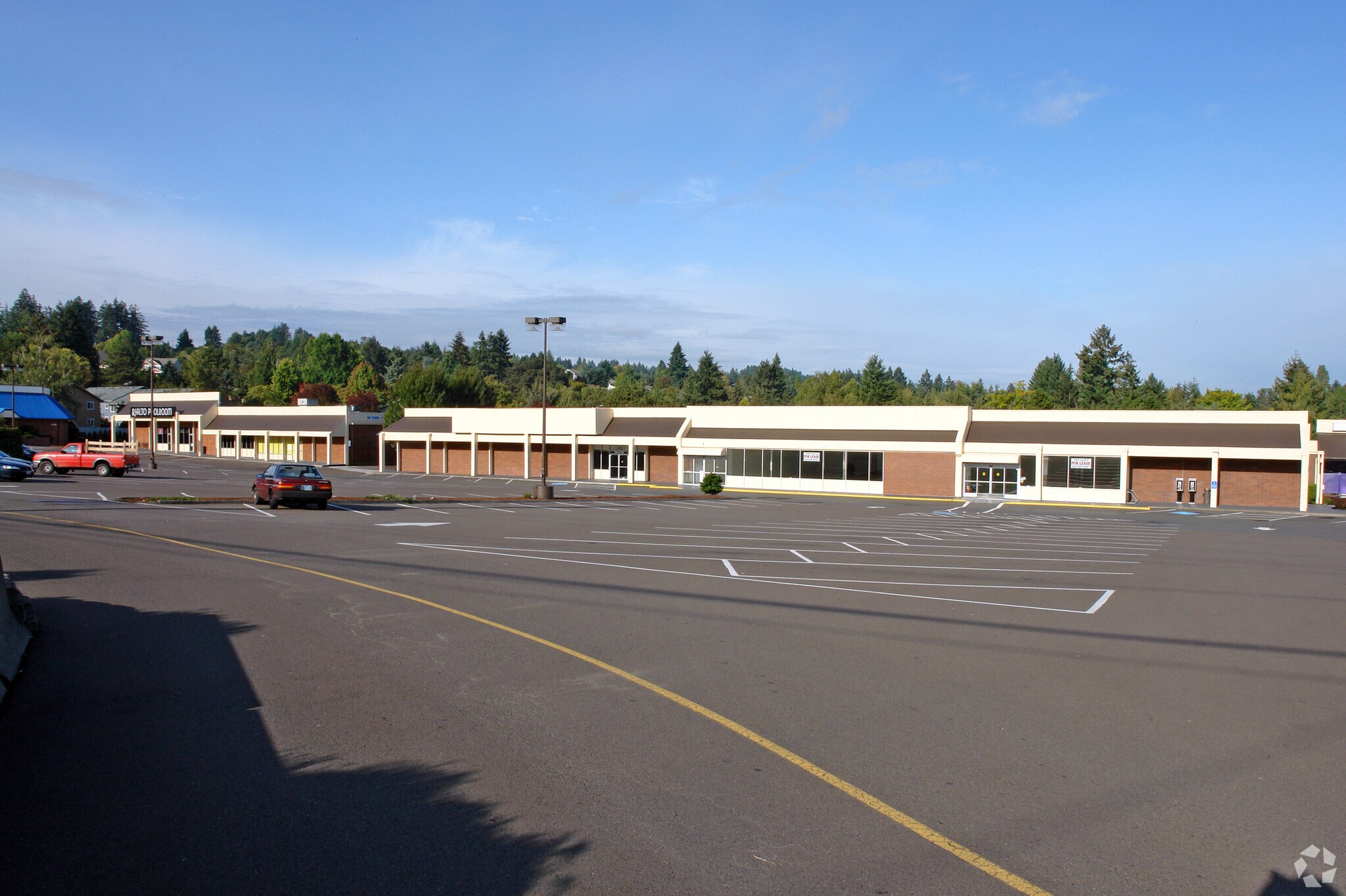 14285-14363 SW Pacific Hwy, Portland, OR for Rent