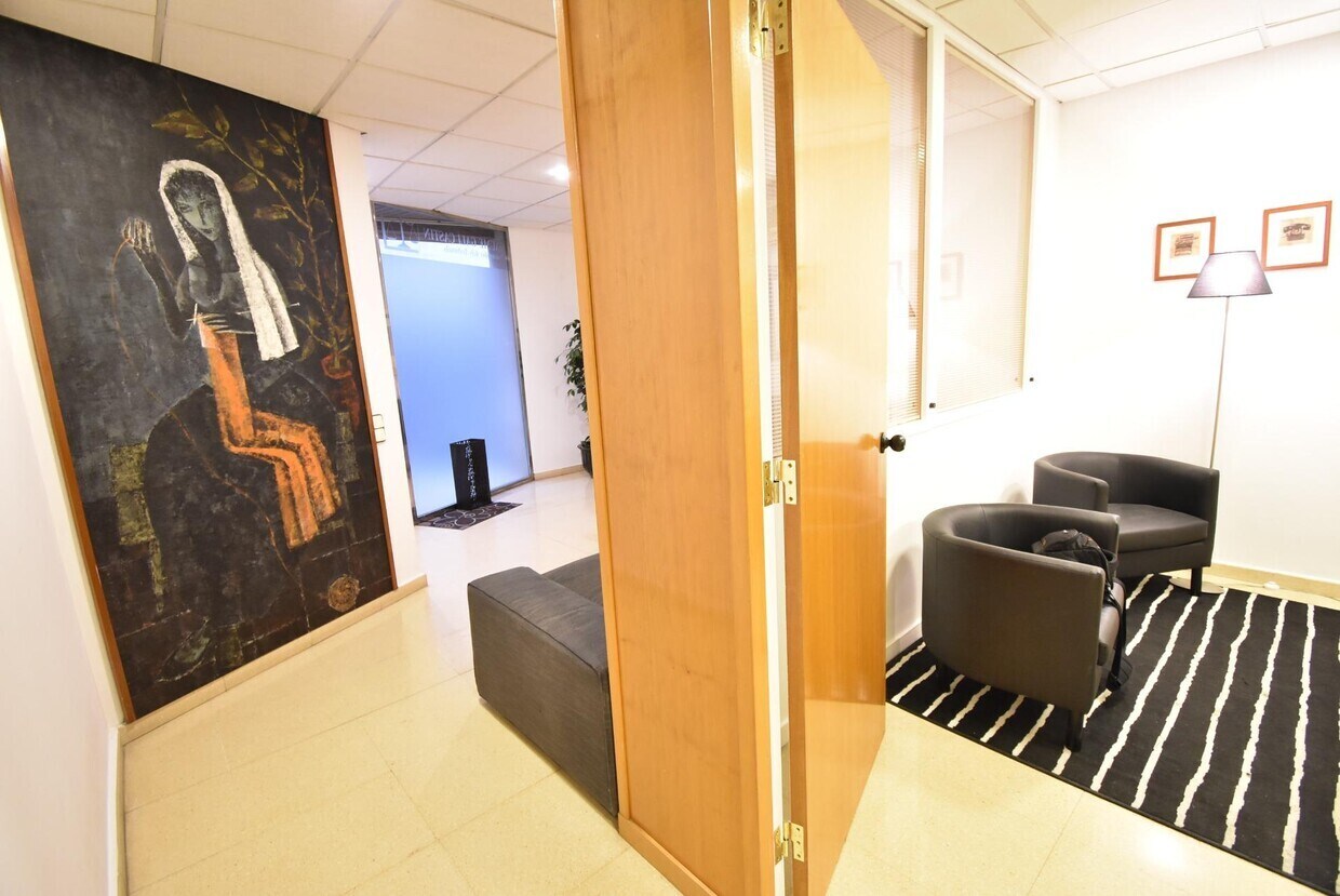28 de l'Era Carrer, Terrassa, BAR for Rent