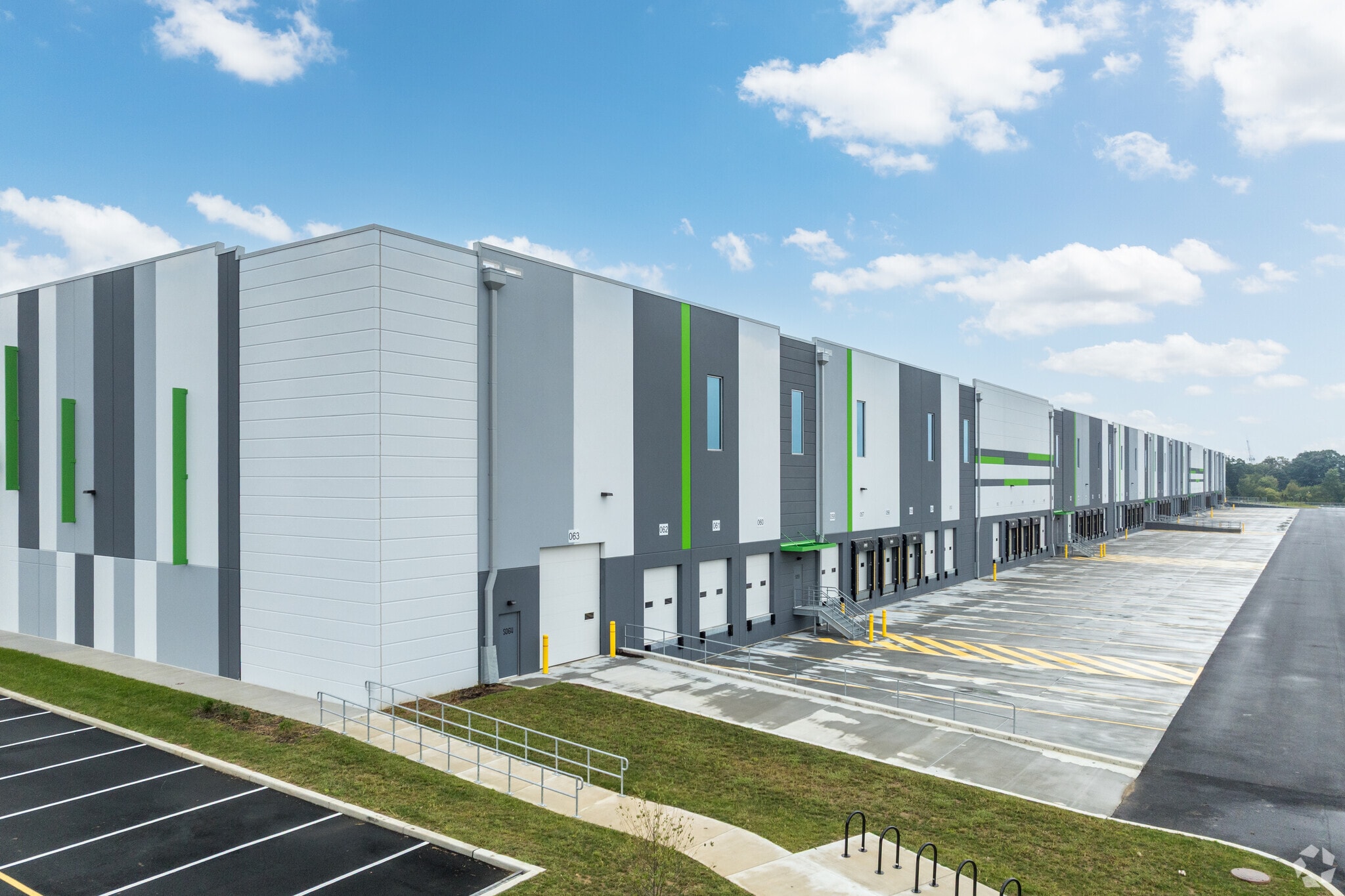 333 Naamans Rd, Claymont, DE for Sale