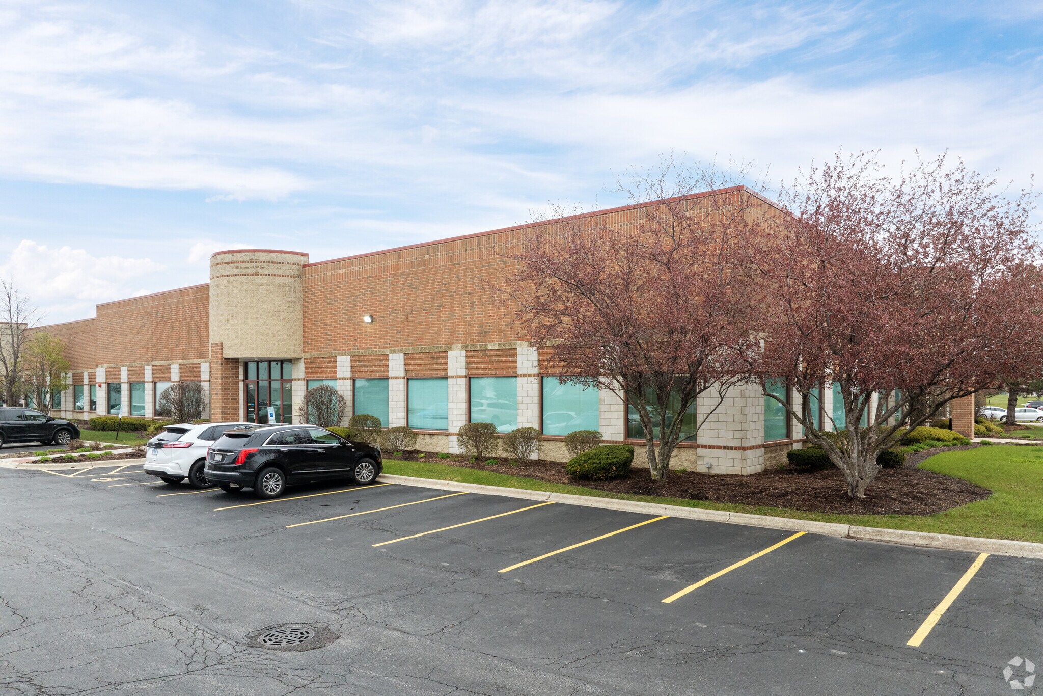 8200 W 185th St, Tinley Park, IL for Rent