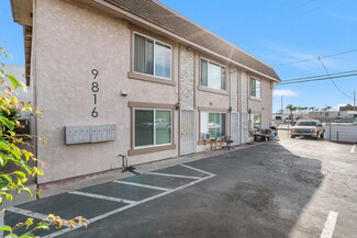 Bellflower, CA Apartments - 9816 Park St