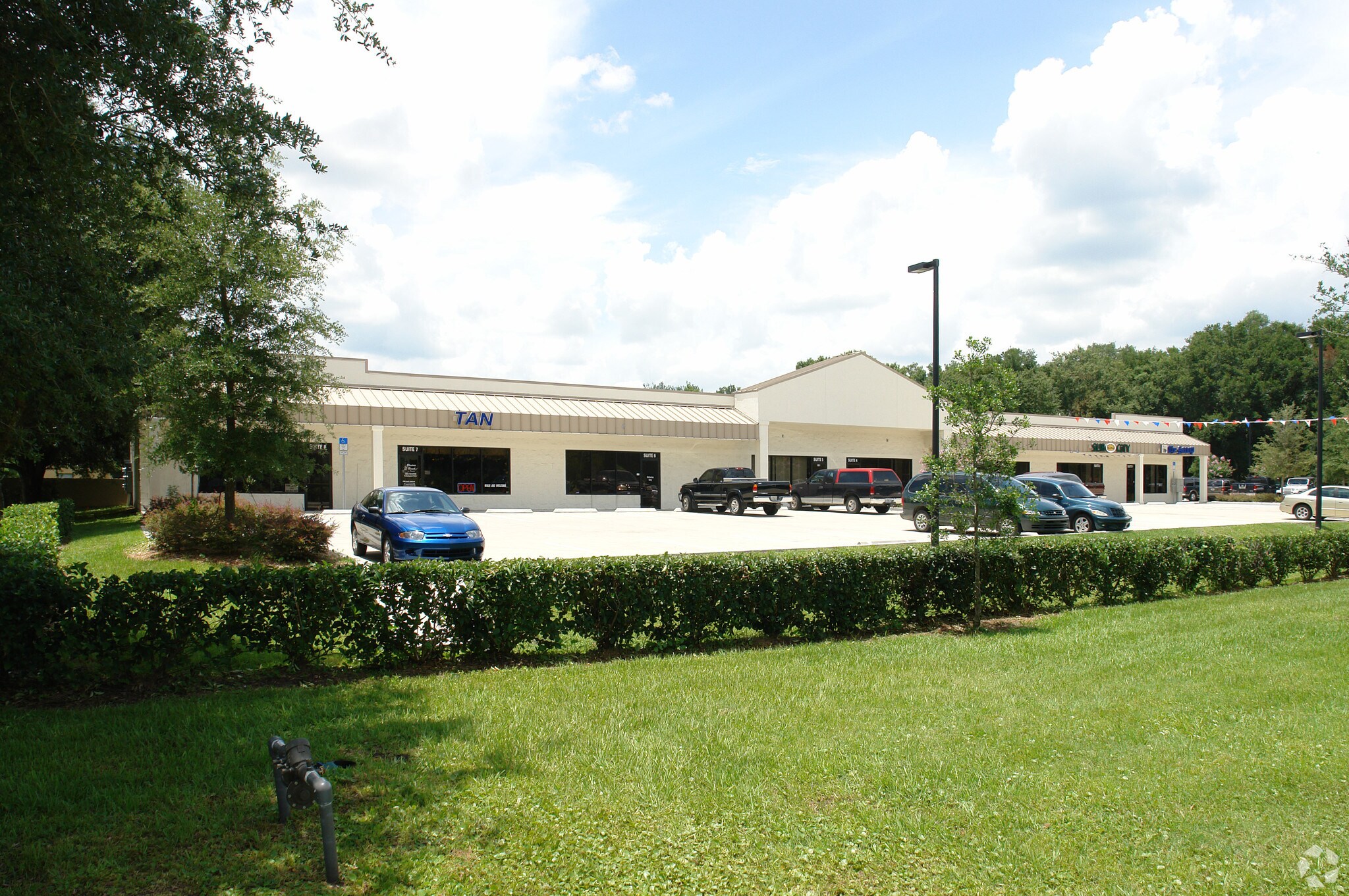 N Spring Garden Ave, Deland, FL for Rent