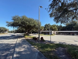 Apopka, FL Retail - 555 S Hunt Club Blvd Apopka, FL Retail - 555 S Hunt Club Blvd