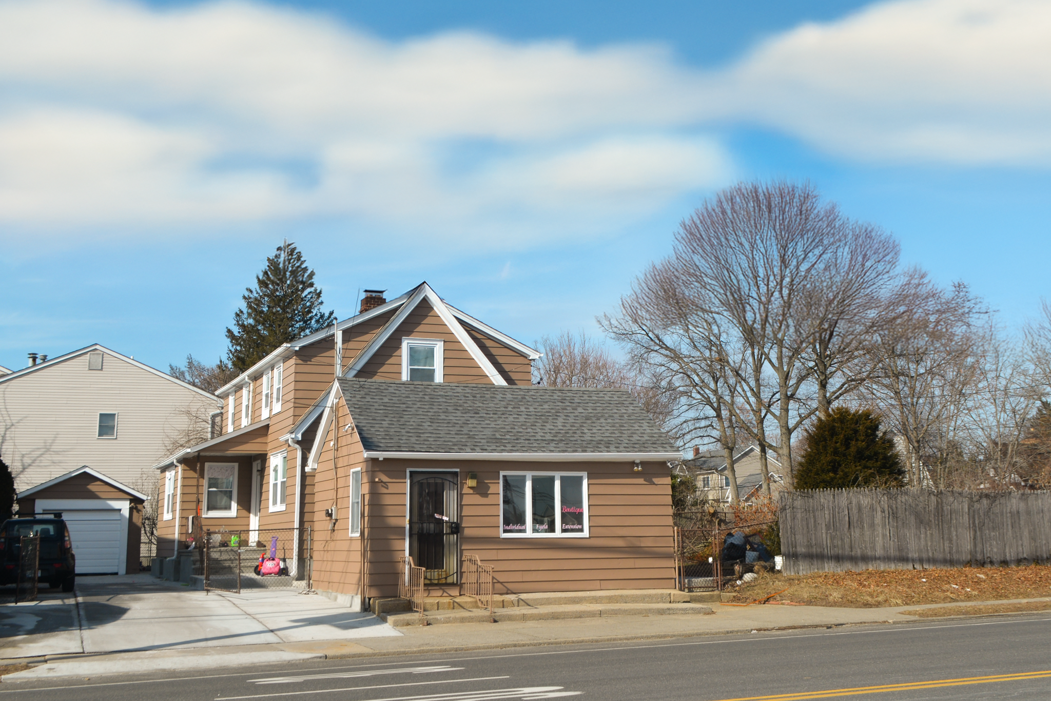 837 Willis Ave, Albertson, NY for Sale