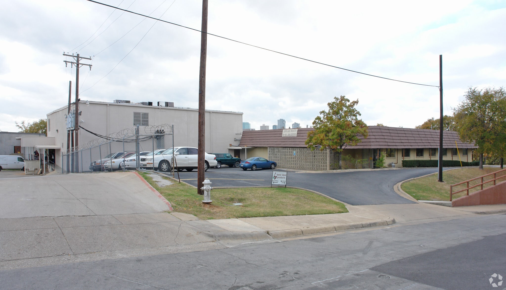 2300 Race St, Fort Worth, TX for Rent