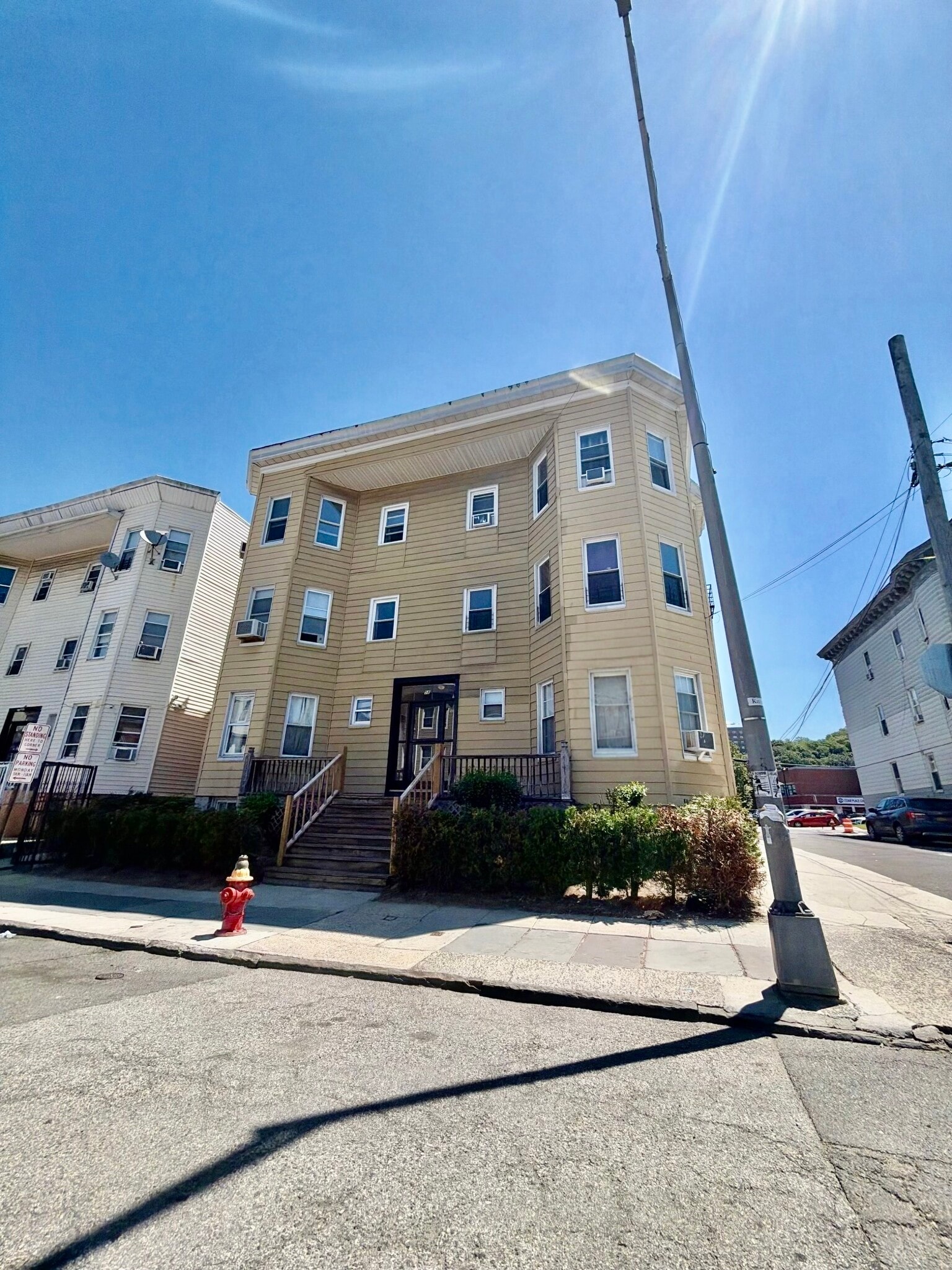 58 Caroline Ave, Yonkers, NY for Sale