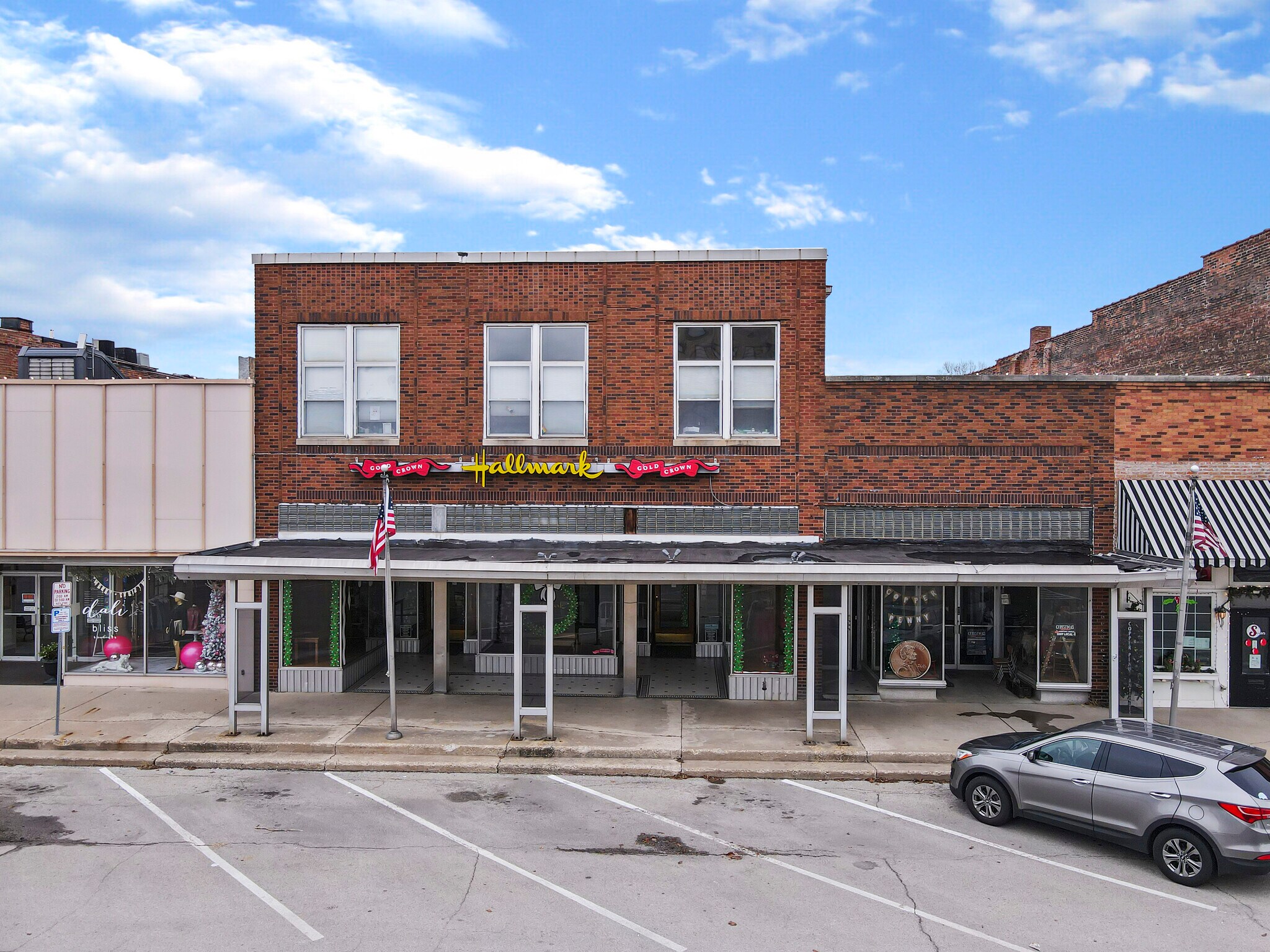 608 Broadway St, Lincoln, IL for Sale