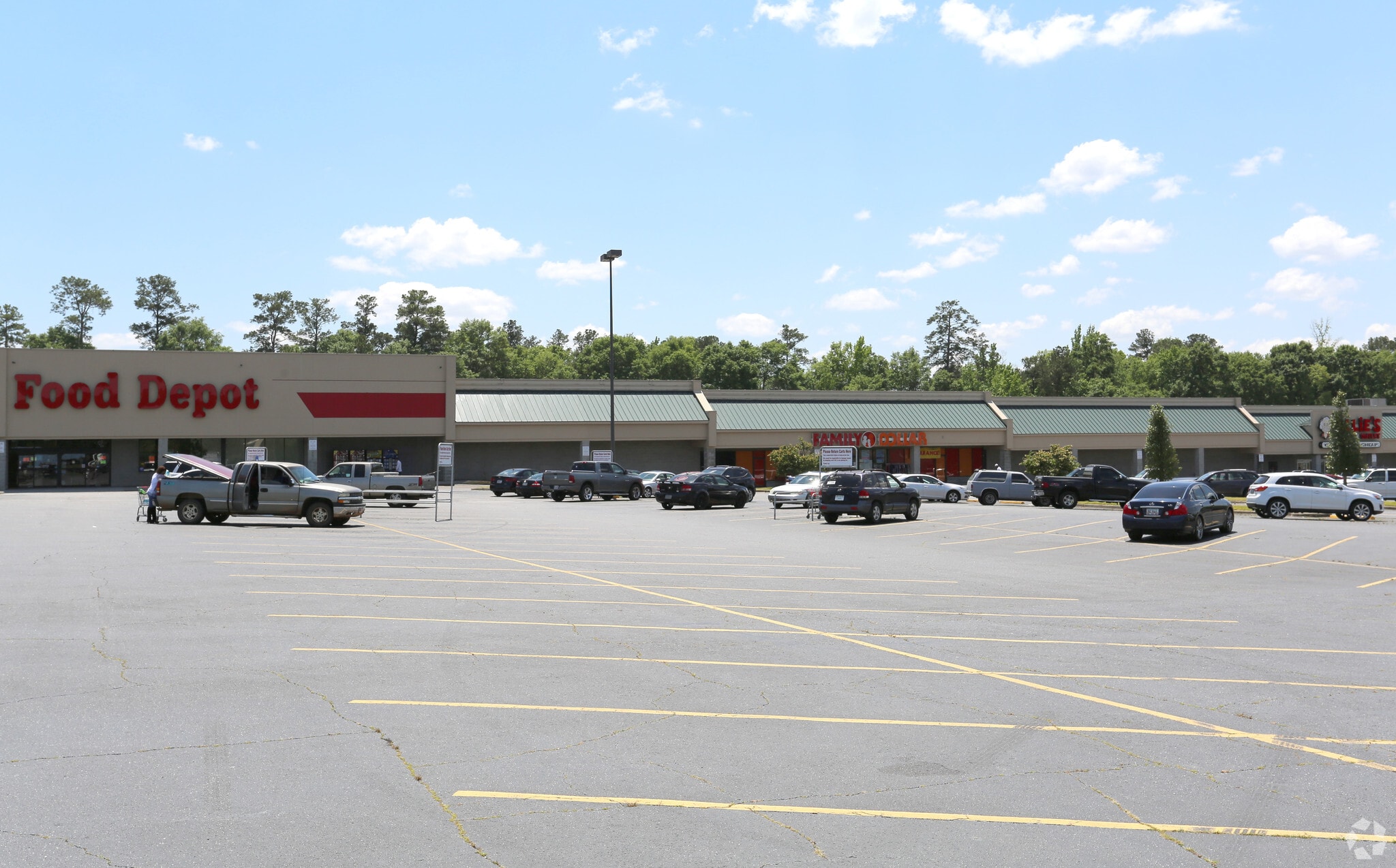 5600 Milgen Rd, Columbus, GA for Rent