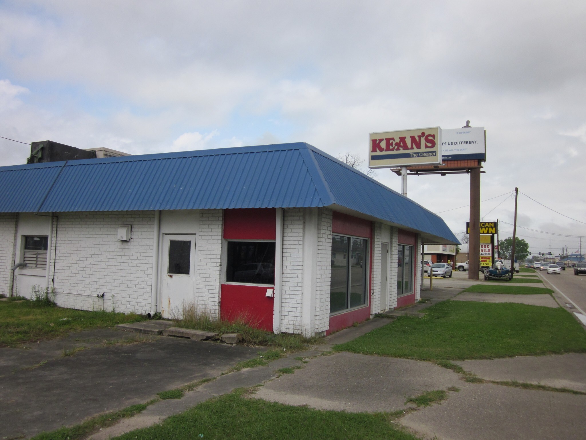 311 S Burnside Ave, Gonzales, LA for Rent
