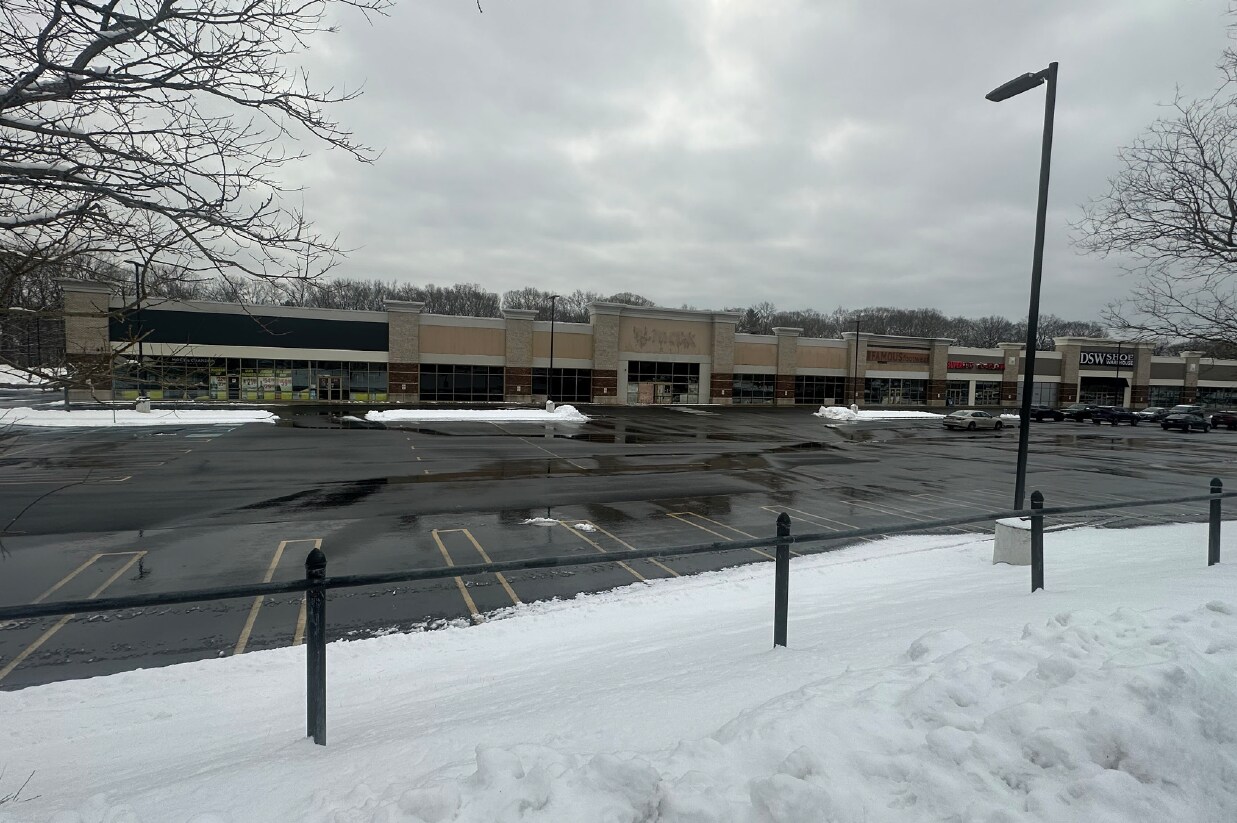 538 Boston Post Rd, Orange, CT for Rent