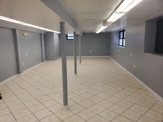 Union City, NJ Office/Retail - 2004 New York Ave