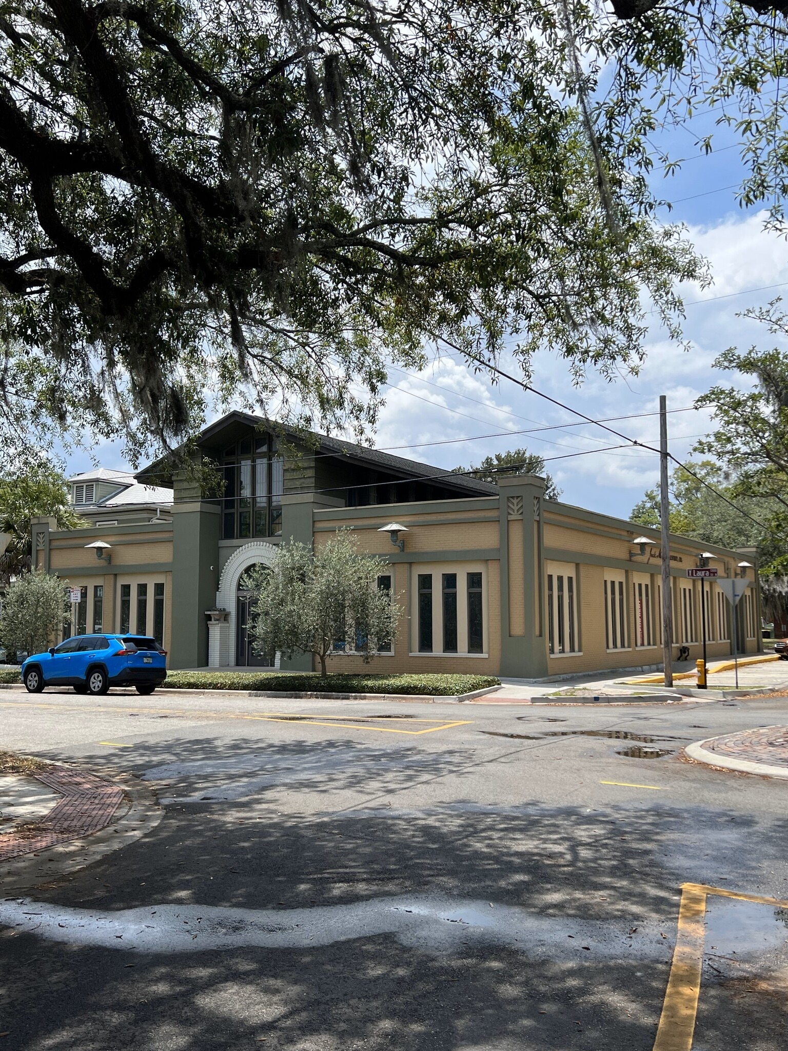 1354 N Laura St, Jacksonville, FL for Sale