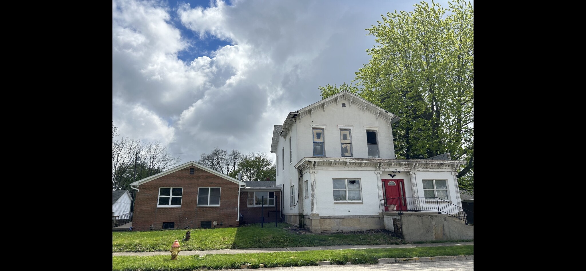 310 N Cherry St, Eaton, OH for Sale