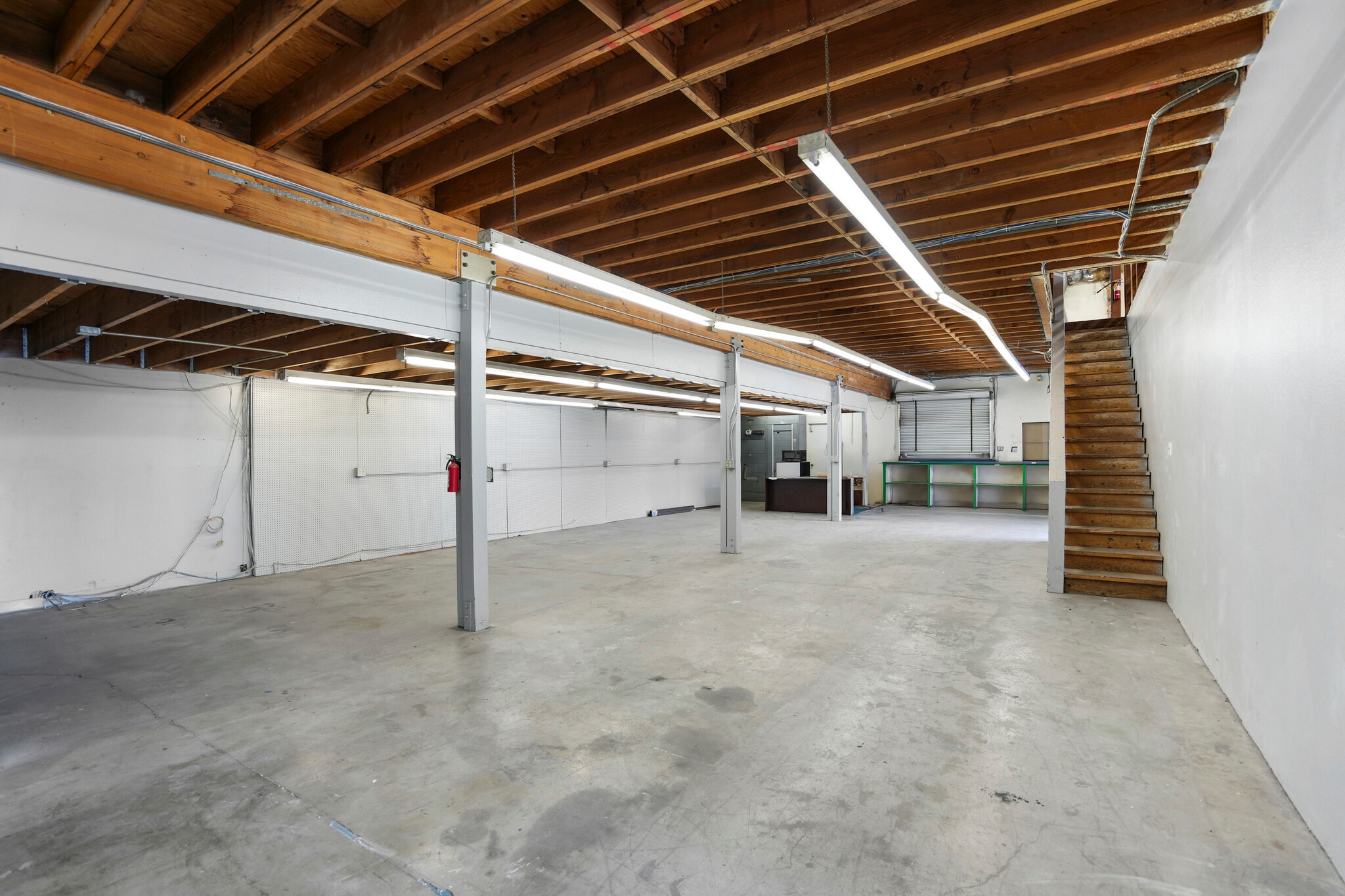 19232 Beach Blvd, Huntington Beach, CA for Rent