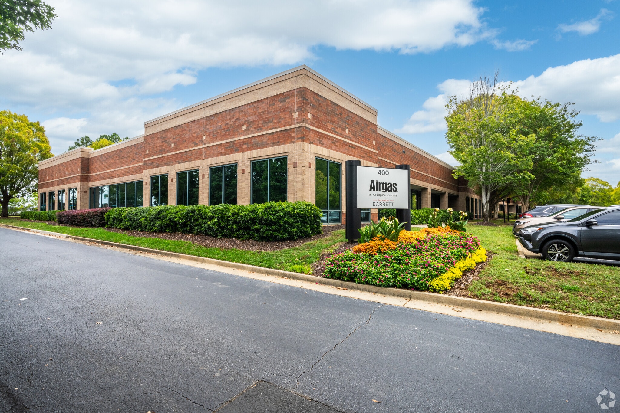 2015 Vaughn Rd, Kennesaw, GA for Sale