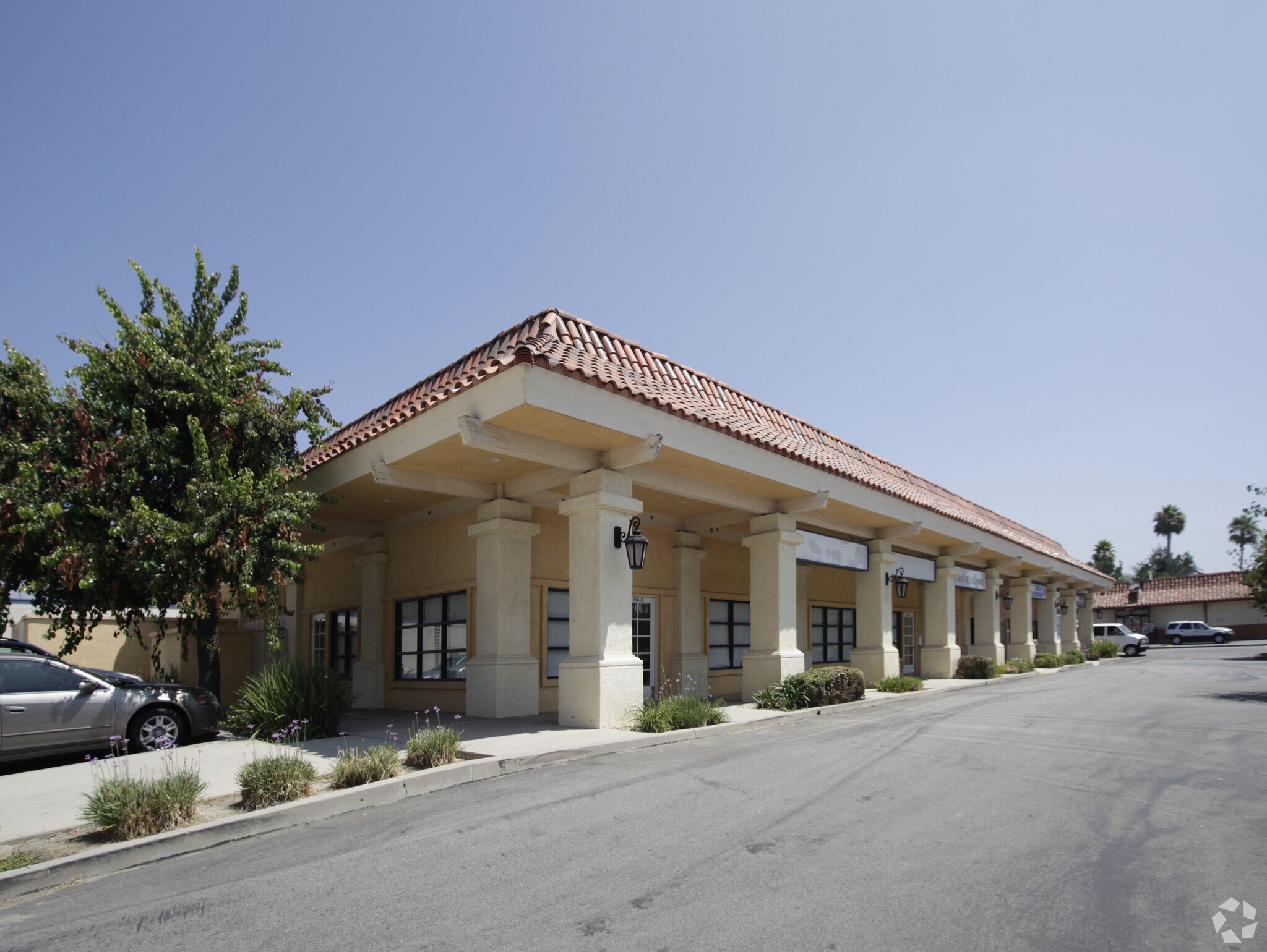 2381 Tapo St, Simi Valley, CA for Rent
