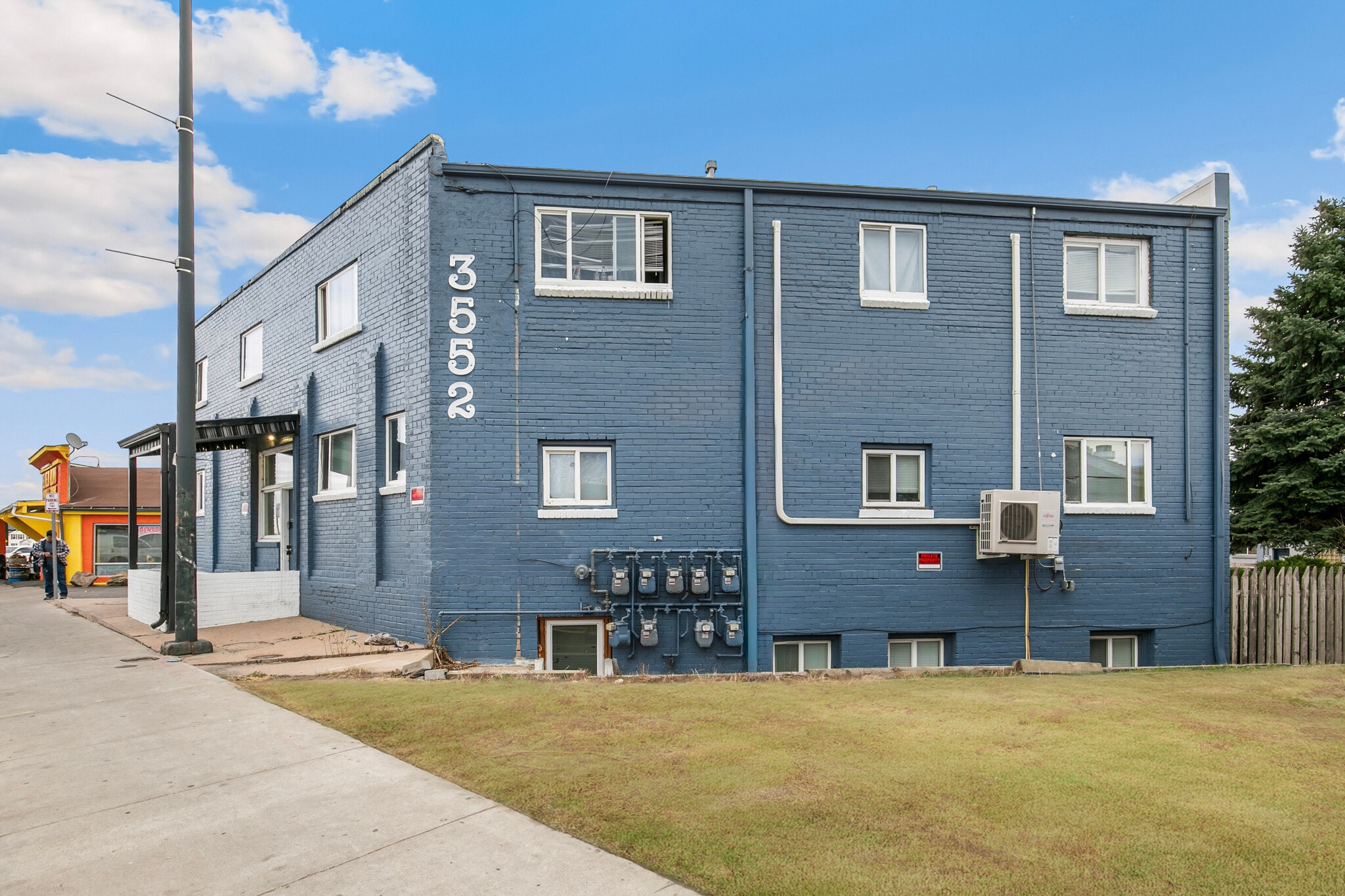 3552 Morrison Rd, Denver, CO for Sale