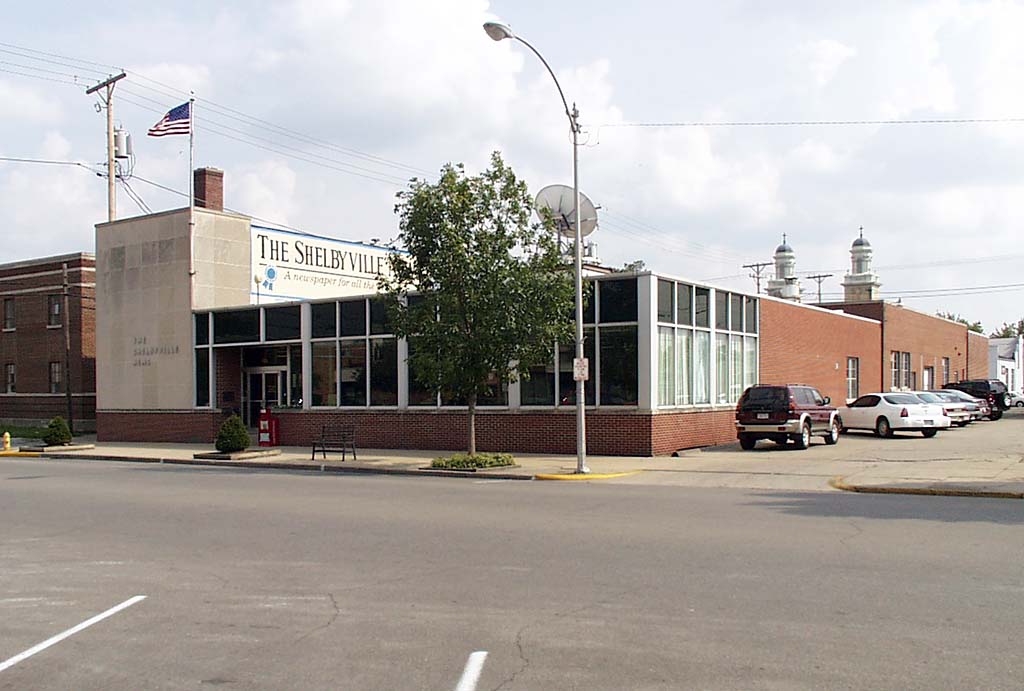 123 E Washington St, Shelbyville, IN for Sale