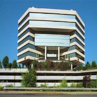 Norwalk, CT Office - 501 Merritt 7
