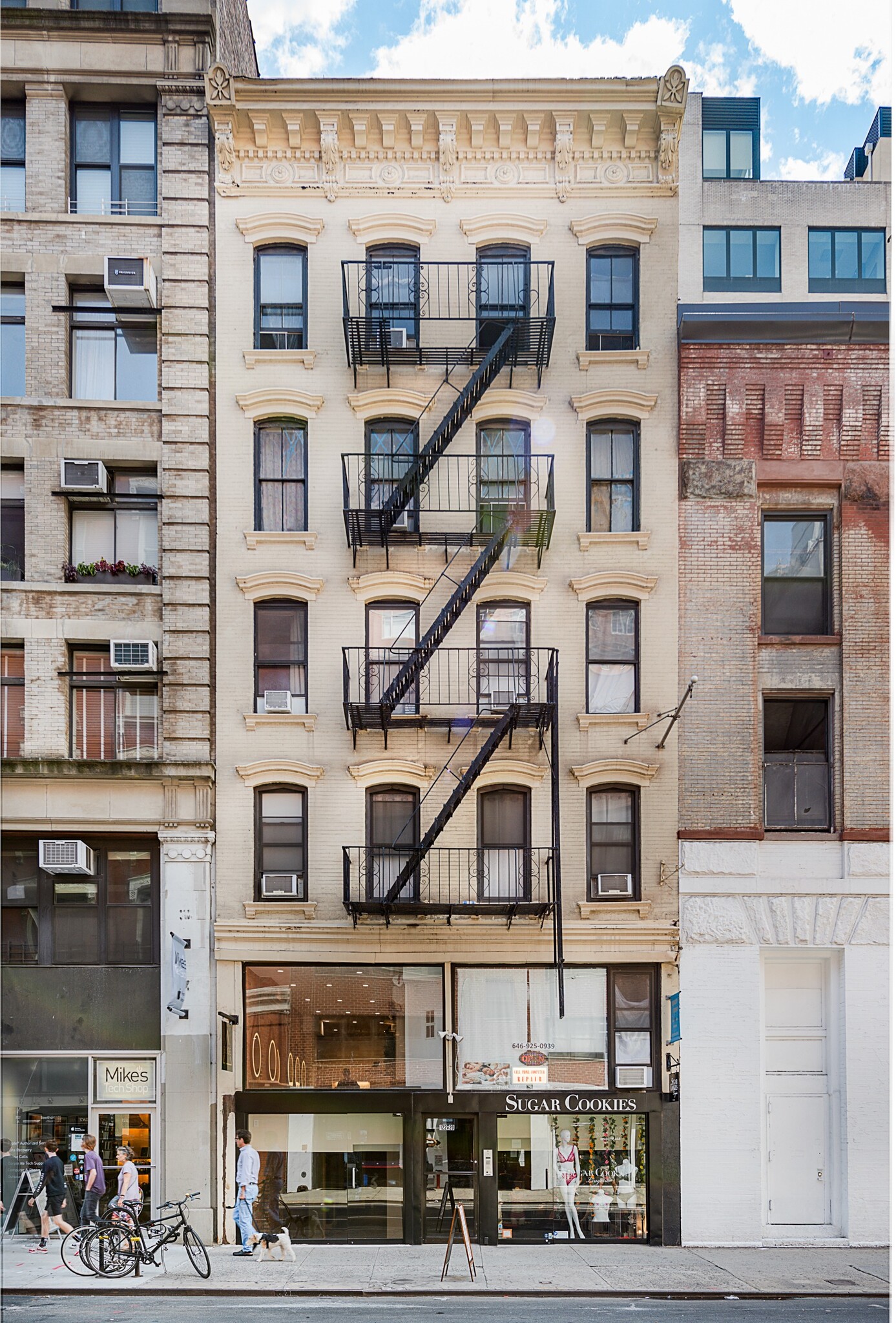 122 W 20th St, New York, NY for Rent