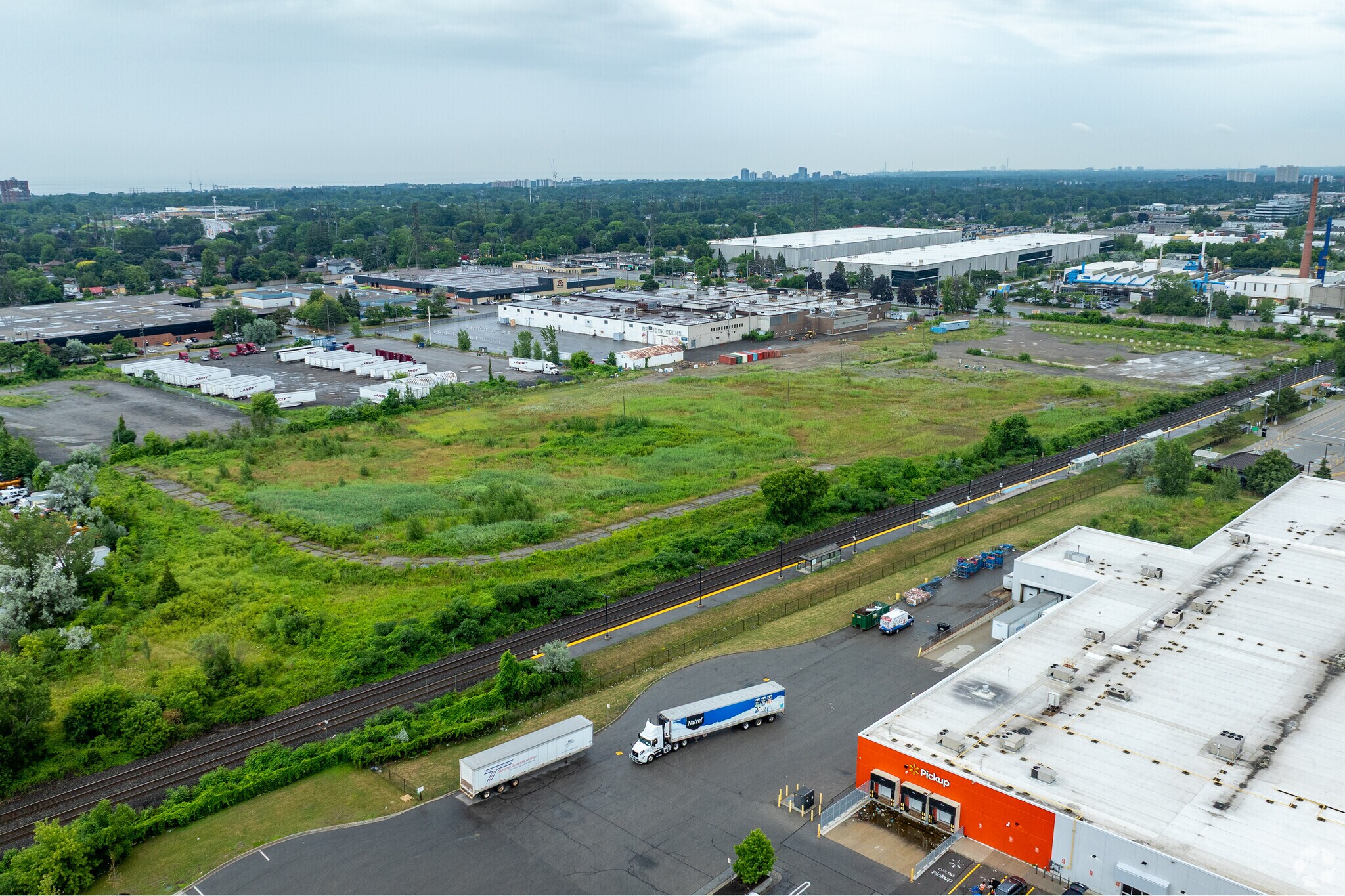 2401 Dixie Rd, Mississauga, ON for Rent