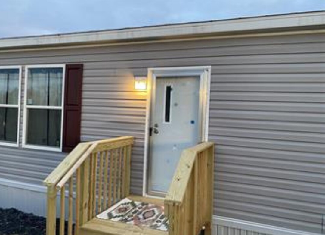 616 Moorestown Dr, Bath, PA for Sale
