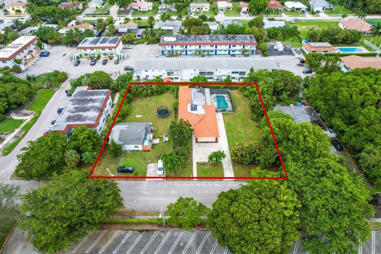 641 NE 6th Ave, Boynton Beach, FL for Sale