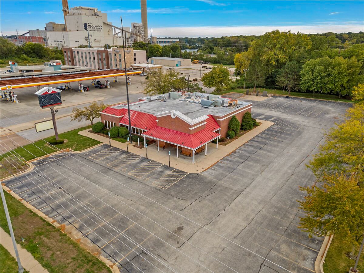 3050 Stevenson Dr, Springfield, IL for Rent