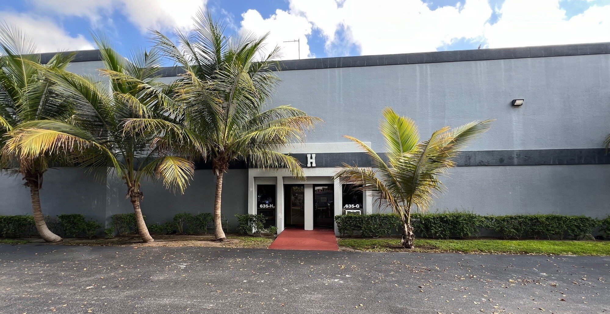 635 Gator Dr, Lantana, FL for Rent
