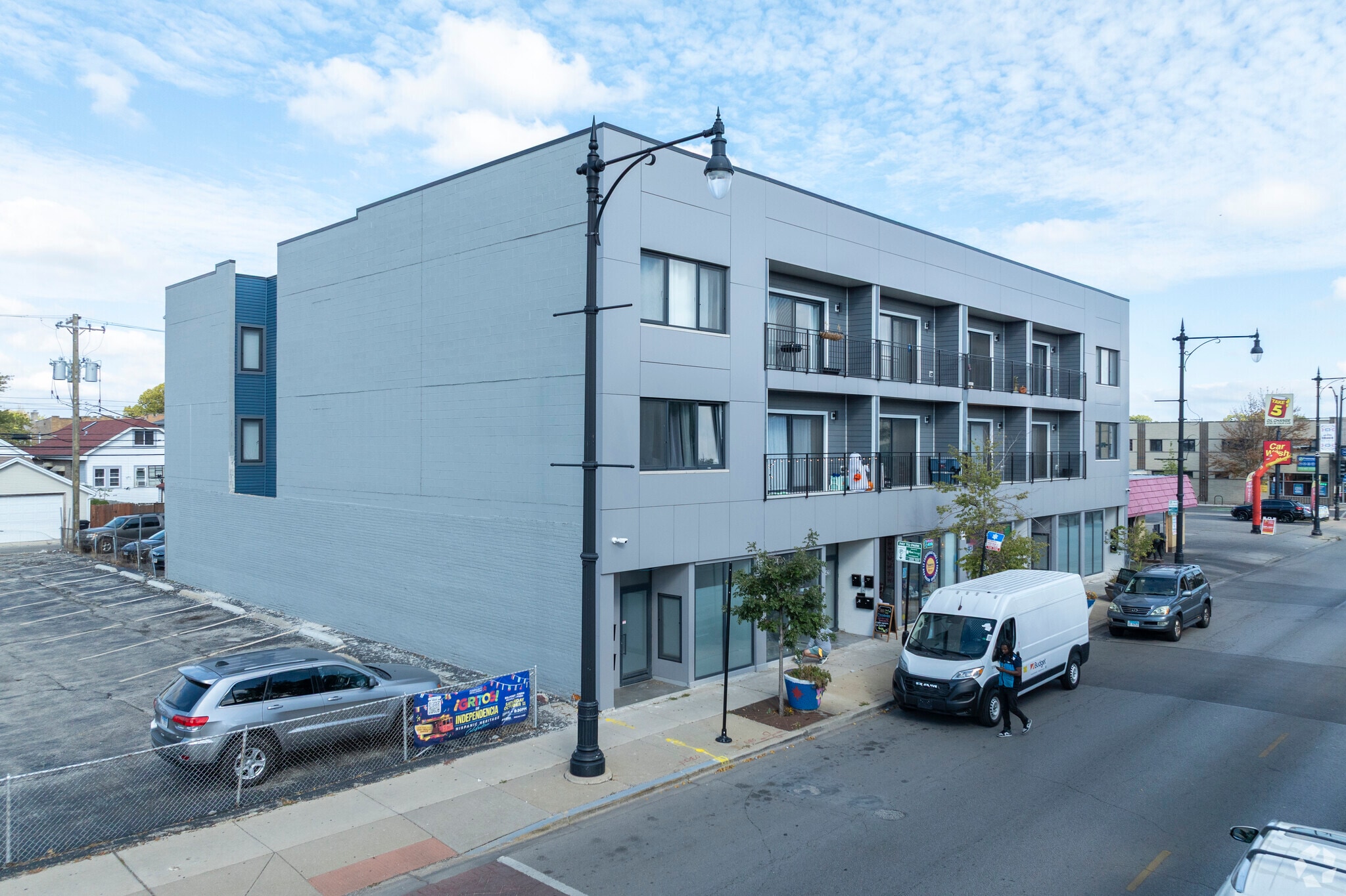 5416-22 W Belmont Ave, Chicago, IL for Sale