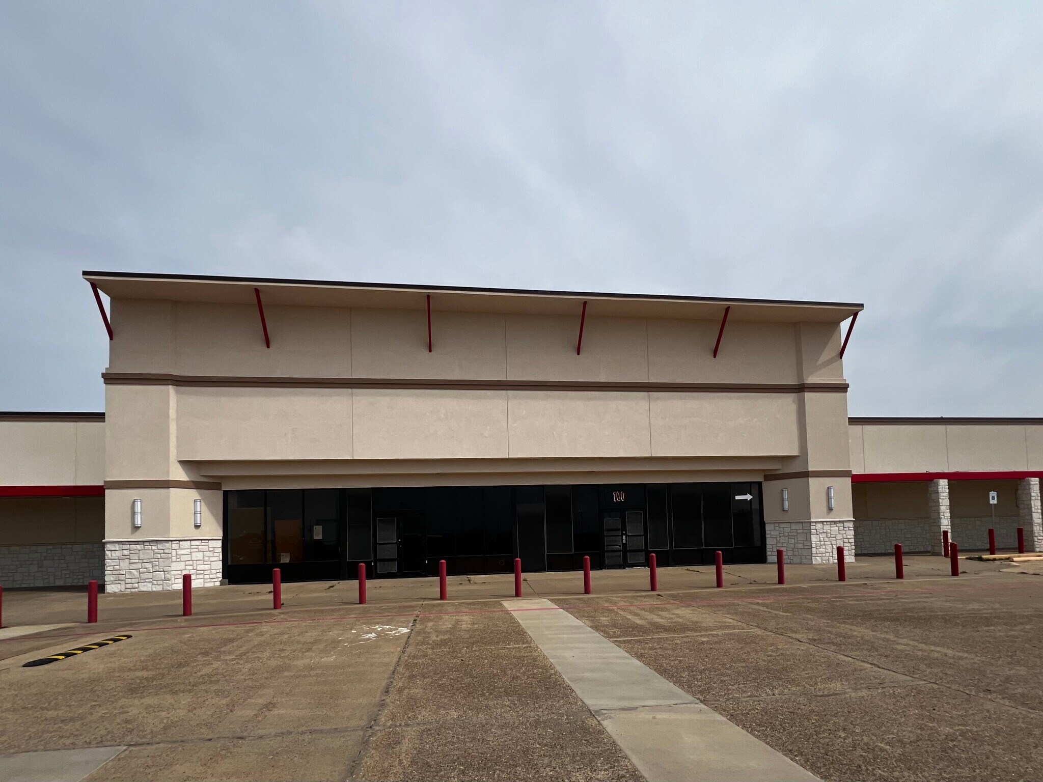 100 State Highway 205, Terrell, TX for Rent
